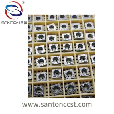 स्टेनलेस स्टील कार्बाइड टर्निंग इंसर्ट्स जो सटीक मशीनिंग के लिए डिज़ाइन किए गए हैं